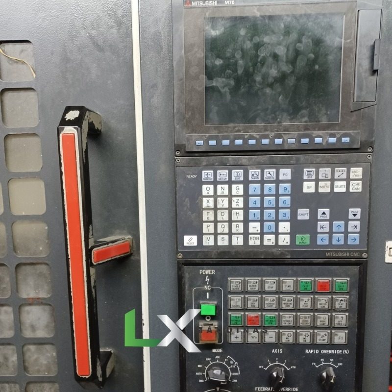 CENTRO DE FURAÇÃO E ROSQUEAMENTO HISION V180 20.000RPM - ANO 2015 (1)