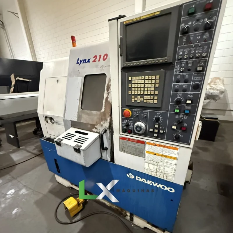 CENTRO DE TORNEAMENTO DOOSAN LYNX 210 - FANUC - COM ALIMENTADOR DE BARRAS (7)_11zon