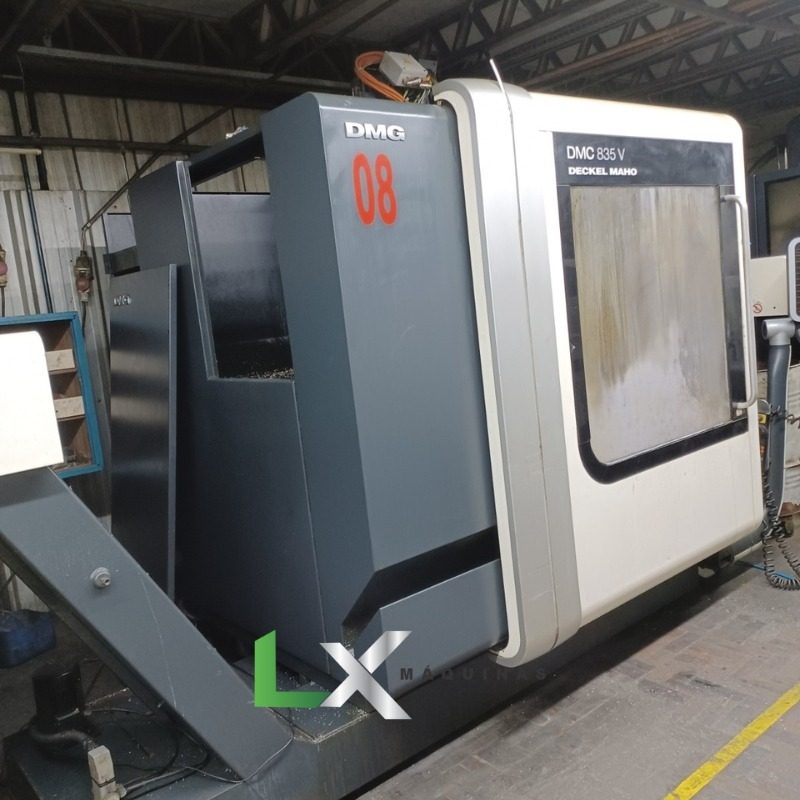 CENTRO DE USINAGEM DMG DMU 835V HEINDENHAIN - ANO 2009 (2)