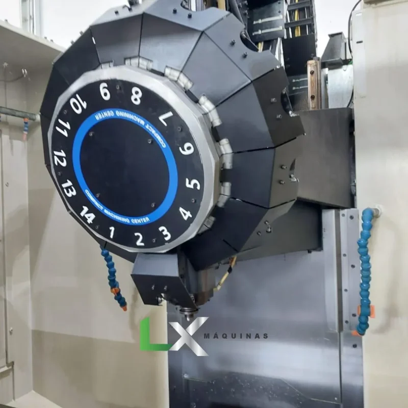 CENTRO DE USINAGEM E FURAÇÃO BROTHER S700X1 - 2015 (5)