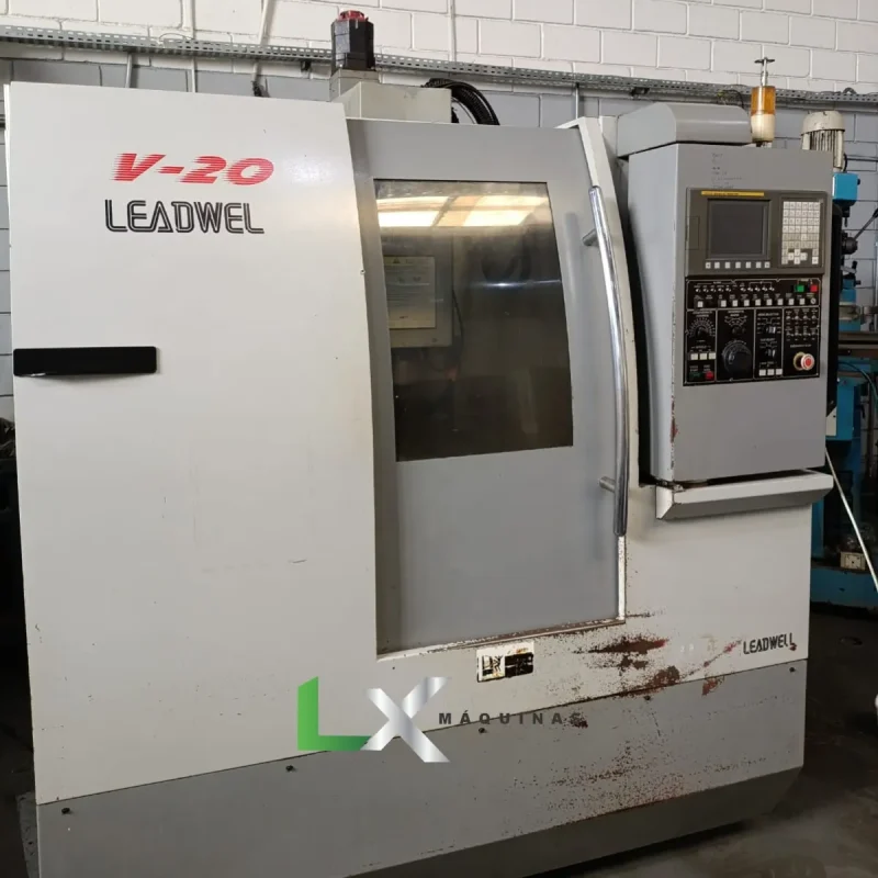 CENTRO DE USINAGEM LEADWELL L20 - FANUC - GUIAS LINEARES - 2010 (1)