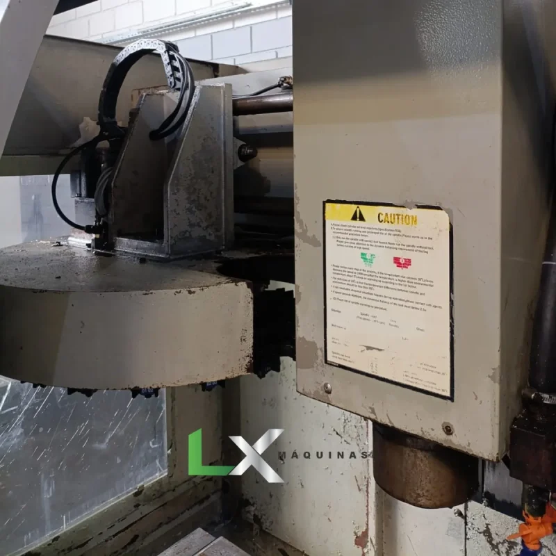 CENTRO DE USINAGEM LEADWELL L20 - FANUC - GUIAS LINEARES - 2010 (2)