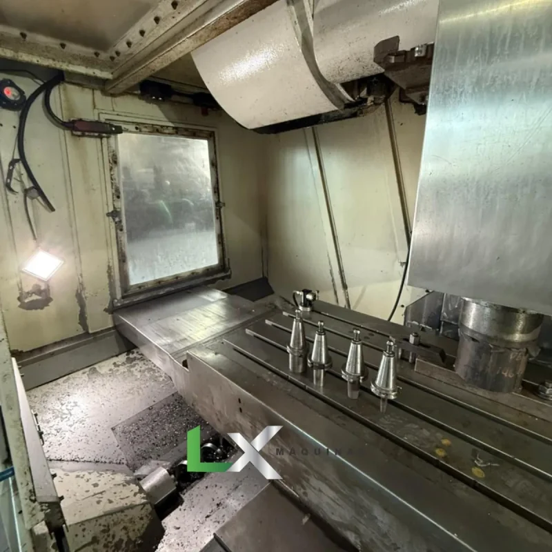 CENTRO DE USINAGEM MIKRON VCE1400 - 1400 X 650 X 675MM - ANO 2003 (6)