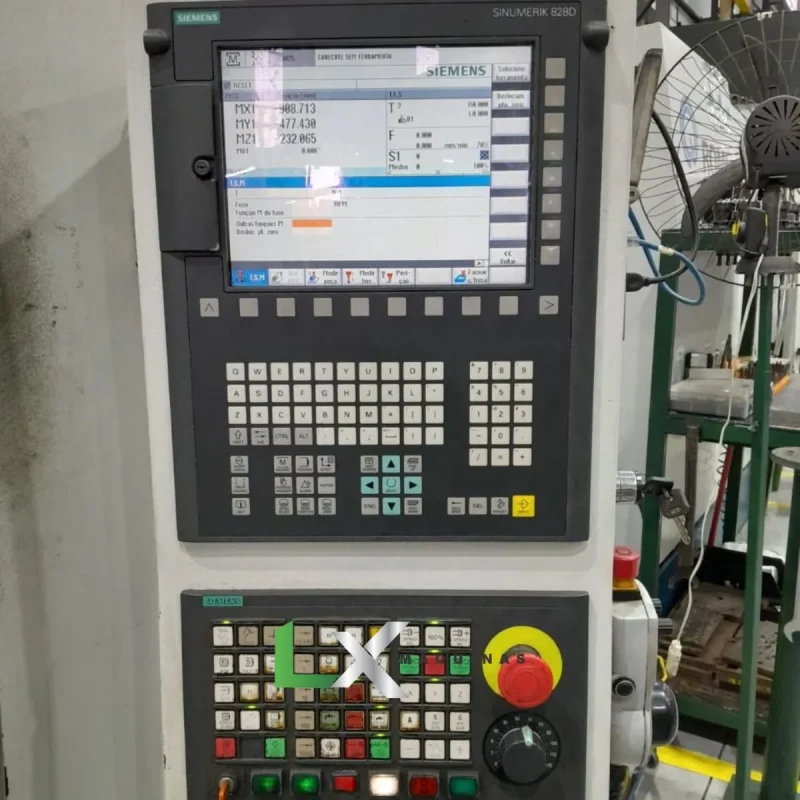 CENTRO DE USINAGEM ROMI D1000 AP ANO 2013 - COM 4 EIXO (2)