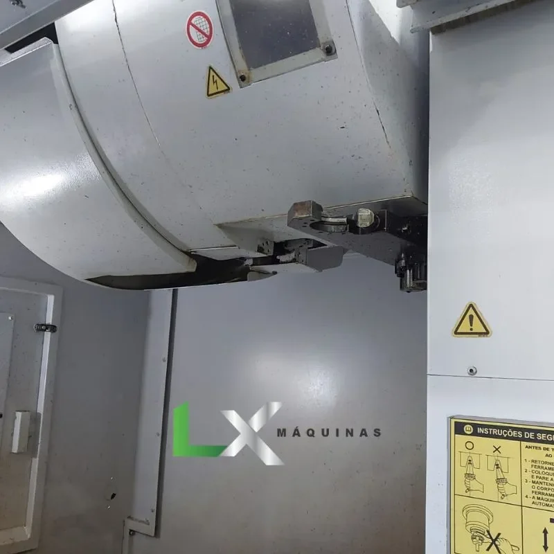 CENTRO DE USINAGEM ROMI D1250 - FANUC - 2015 (9)