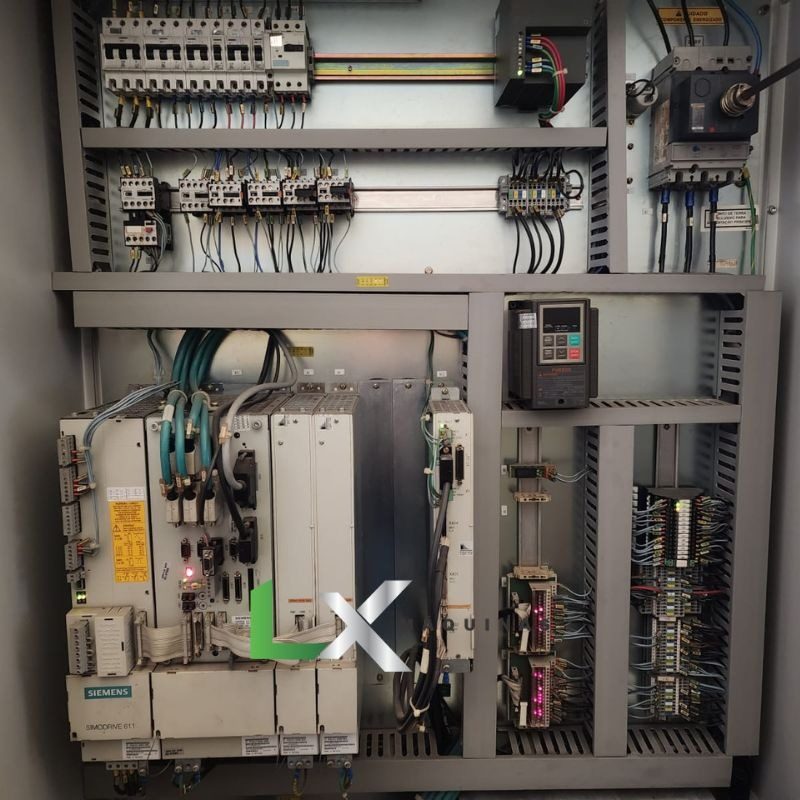 CENTRO DE USINAGEM ROMI D560 - SIEMENS (7)