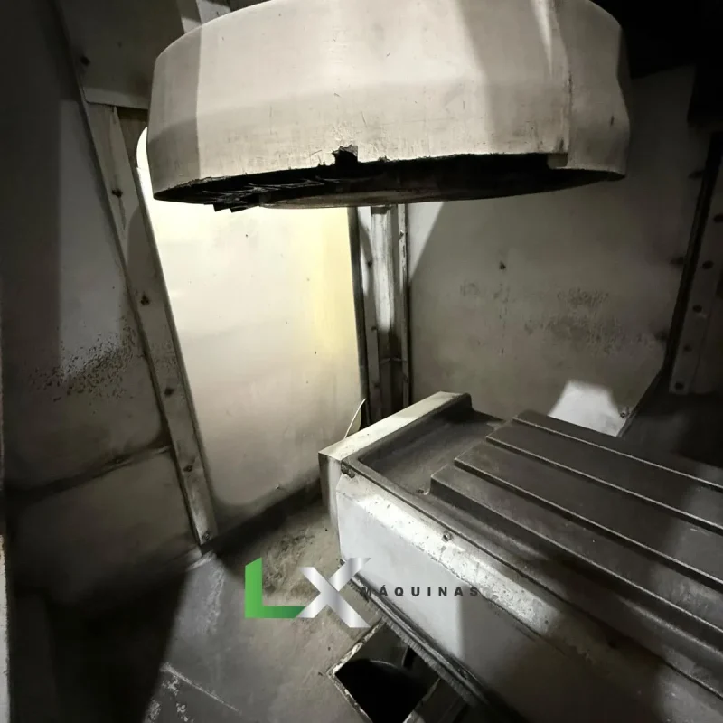 CENTRO DE USINAGEM ROMI D560 – SIEMENS – ANO 2003 (13)