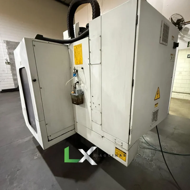 CENTRO DE USINAGEM ROMI D560 – SIEMENS – ANO 2003 (7)