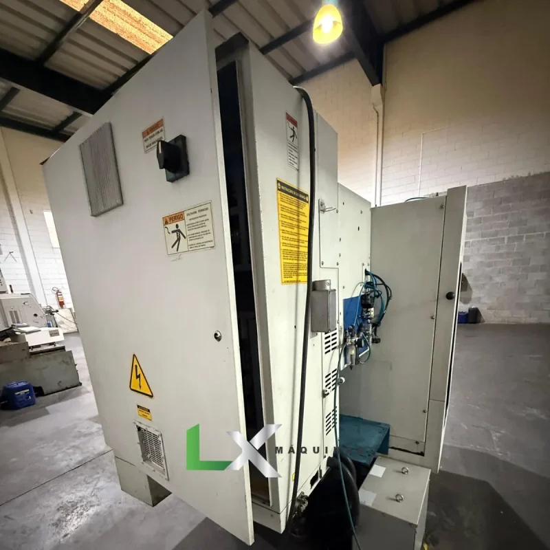 CENTRO DE USINAGEM ROMI D560 – SIEMENS – ANO 2003 (8)