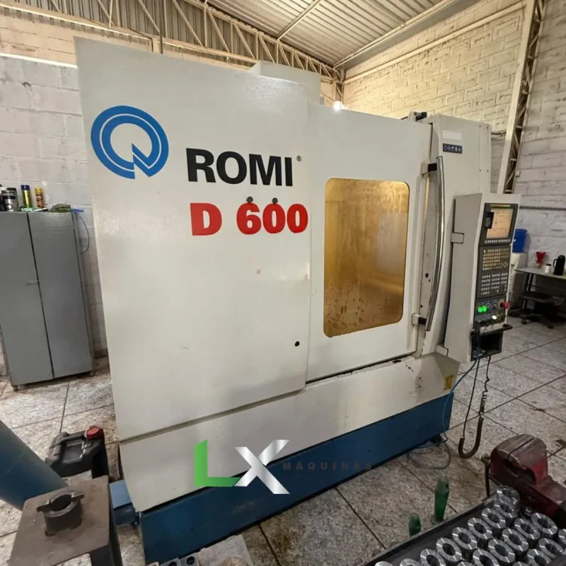 CENTRO DE USINAGEM ROMI D600 ANO 2013 - FANUC - 6 MIL HRS DE USO (1)