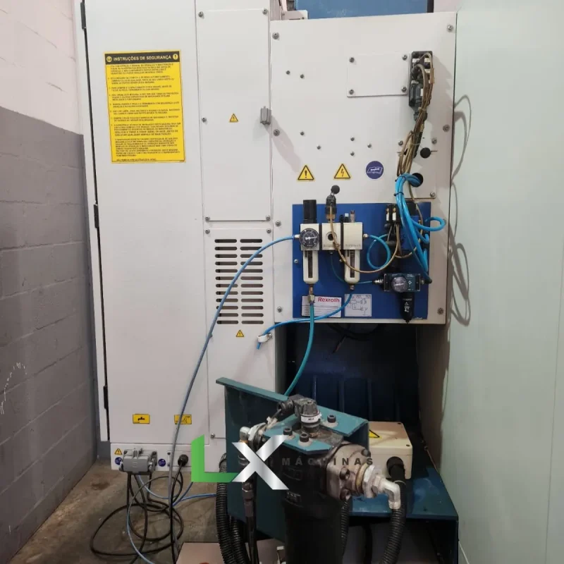 CENTRO DE USINAGEM ROMI D760 - FANUC - 2008 - REFRIGERAÇÃO INTERNA (8)