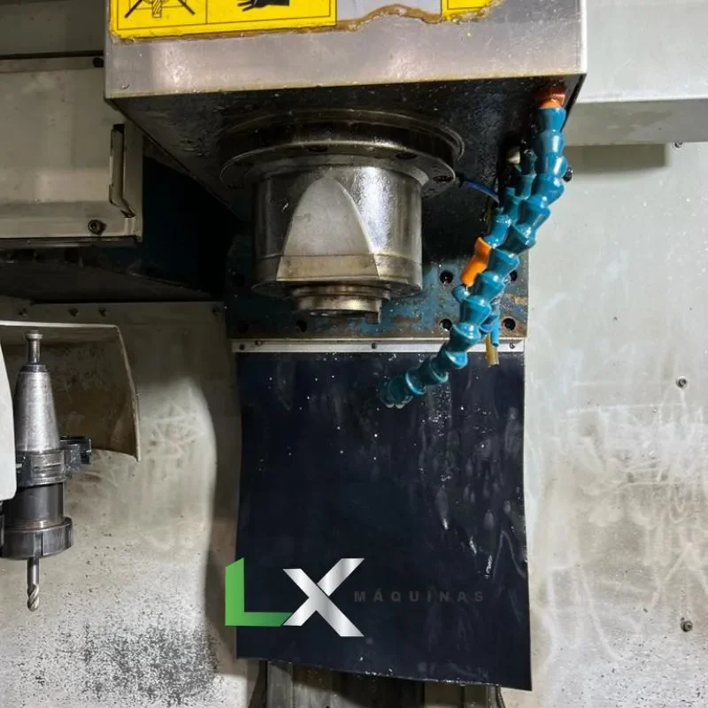 CENTRO DE USINAGEM ROMI D760 SIEMENS - 2008 (6)