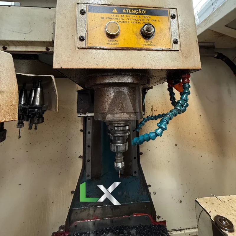CENTRO DE USINAGEM ROMI D760 SIEMENS – ANO 2003 - COM 4º EIXO (10)