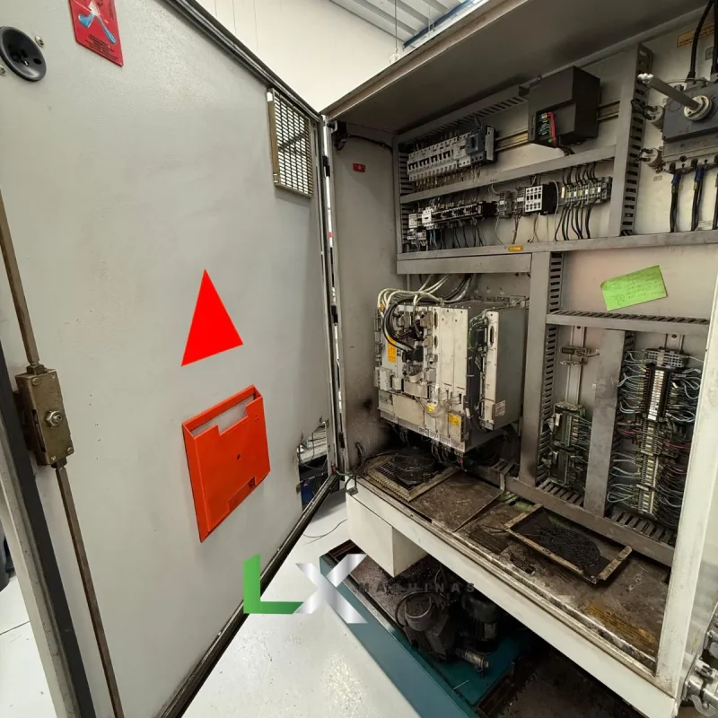 CENTRO DE USINAGEM ROMI D760 SIEMENS – ANO 2003 - COM 4º EIXO (8)