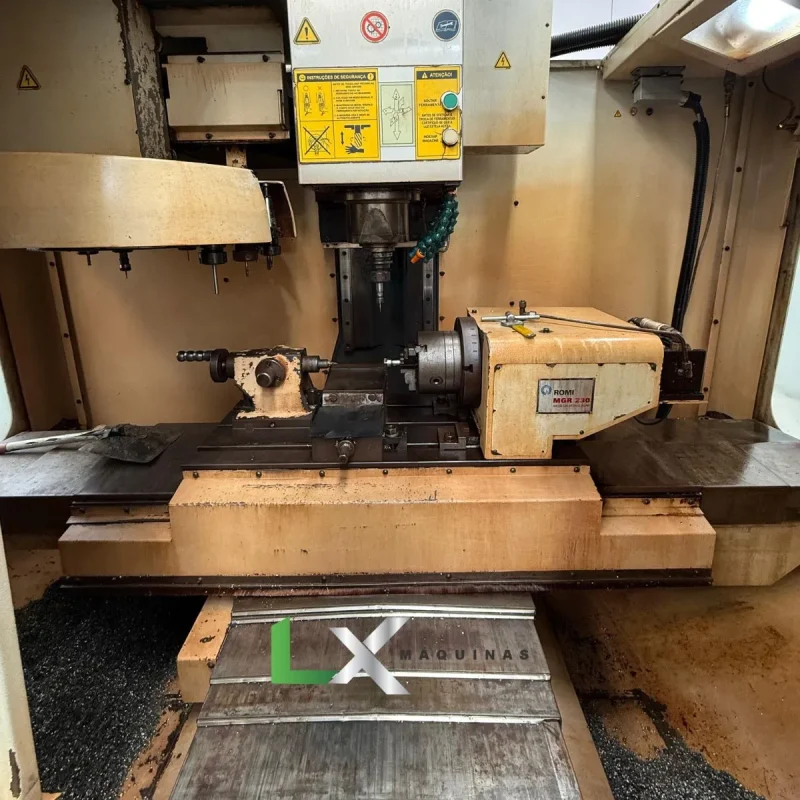 CENTRO DE USINAGEM ROMI D760 SIEMENS – ANO 2007 - COM 4º EIXO (4)