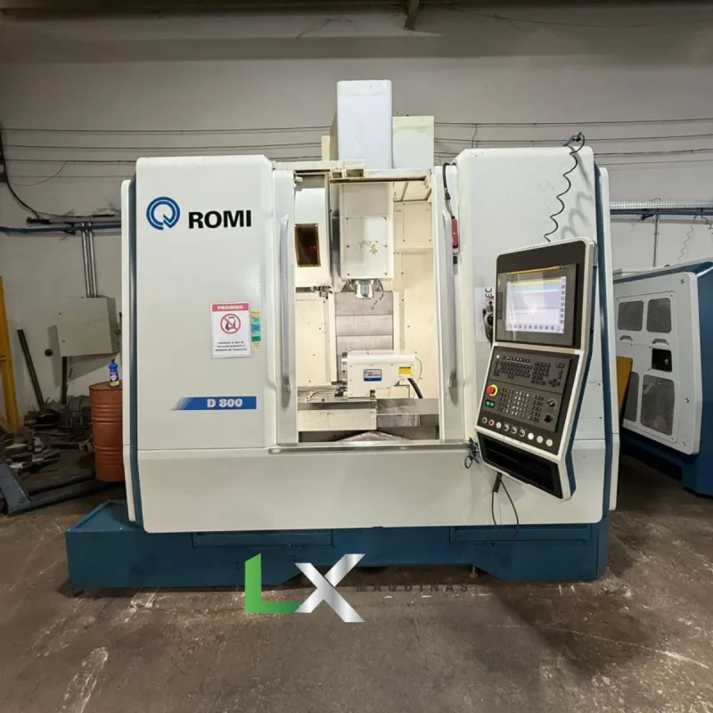 CENTRO DE USINAGEM ROMI D800 FANUC- COM 4 EIXO - ANO 2022 (1)