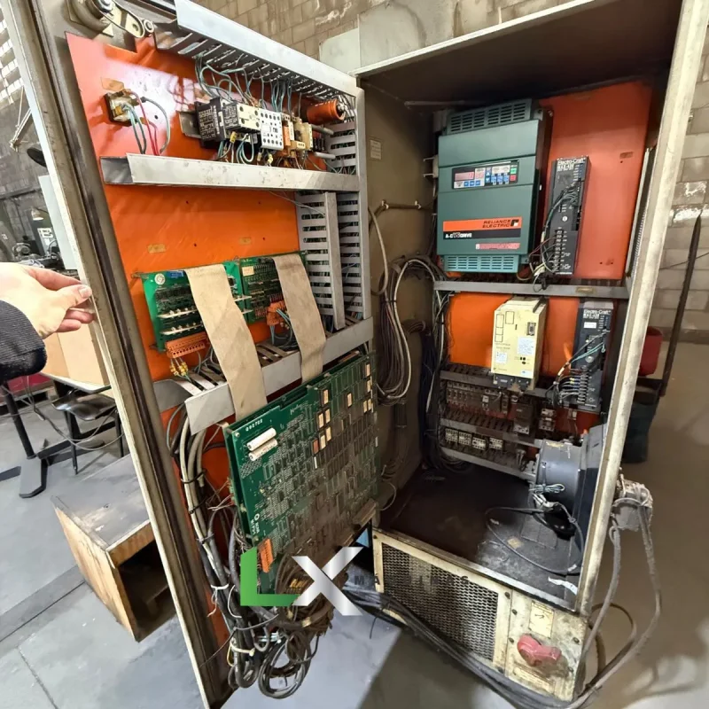 CENTRO DE USINAGEM ROMI DISCOVERY 308 – MACH 8 - MUITO CONSERVADA (9)