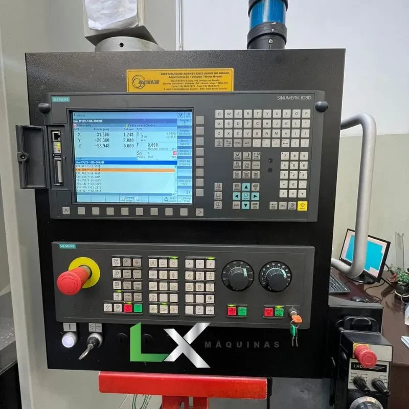 CENTRO DE USINAGEM VEKER MVK1500L SIEMENS - 2020 (2)