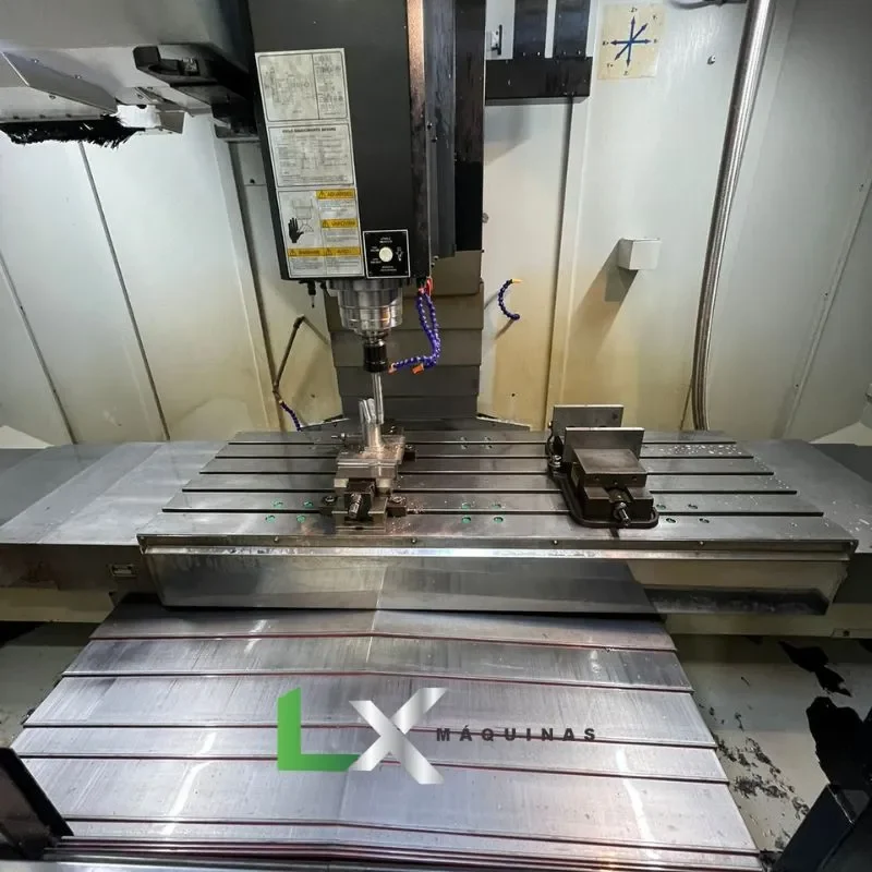 CENTRO DE USINAGEM VEKER MVK1500L SIEMENS - 2020 (4)