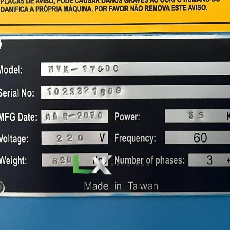CENTRO DE USINAGEM VEKER MVK1700 C – MUITO CONSERVADO (1)
