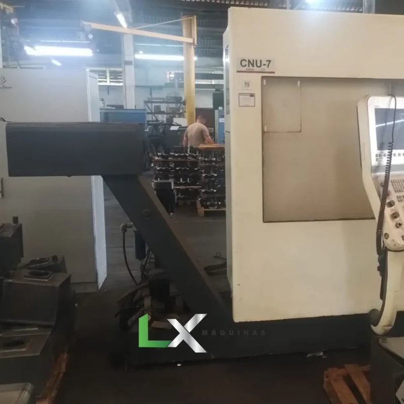 CENTRO DE USINAGEM VERTICAL DMG DMC1035 V ECO - 2011 (2)