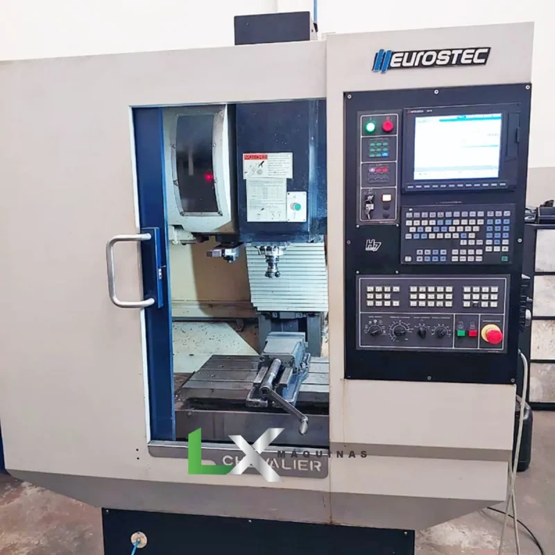 CENTRO DE USINAGEM VERTICAL EUROSTEC MCV-520 - GUIAS LINEARES - ANO 2016 (2)