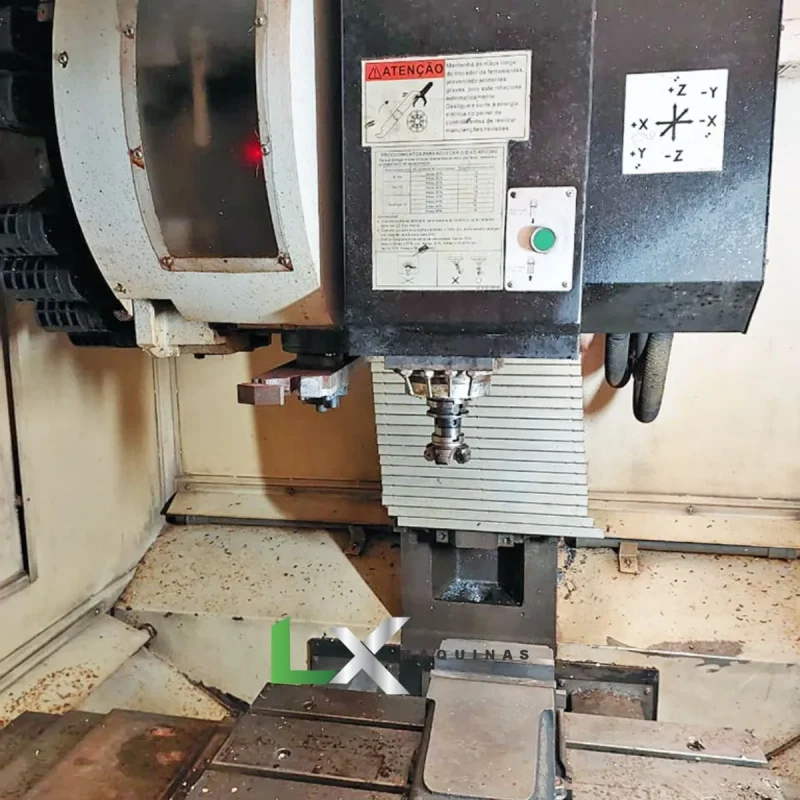 CENTRO DE USINAGEM VERTICAL EUROSTEC MCV-520 - GUIAS LINEARES - ANO 2016 (5)