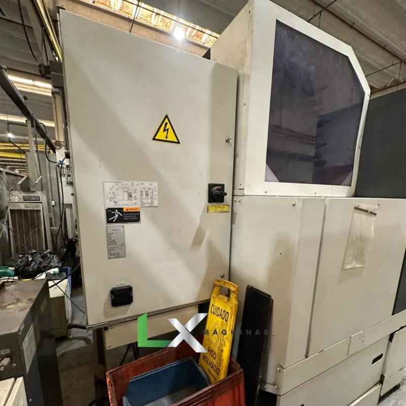 CENTRO DE USINAGEM VERTICAL MORI SEIKI DURAVERTICAL 5100 - ANO 2009 (4)