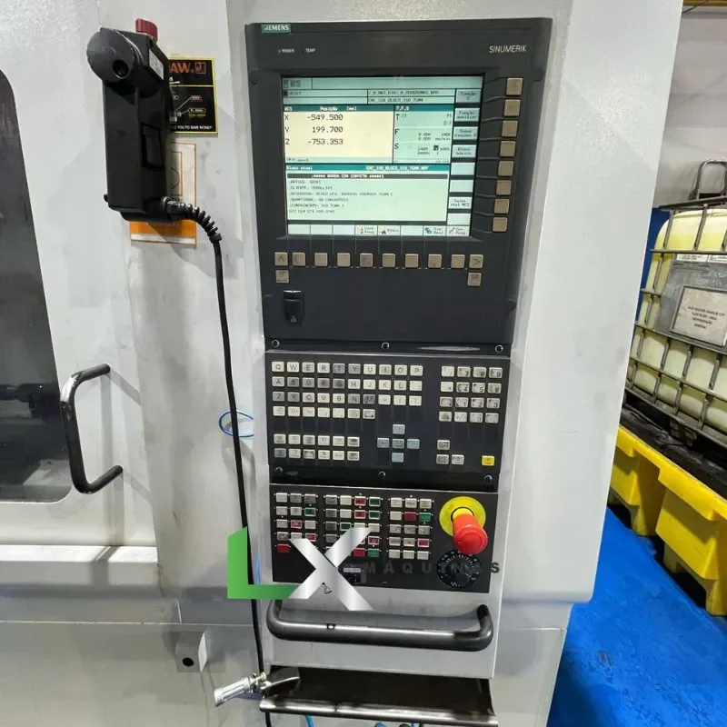 CENTRO DE USINAGEM VERTICAL ROMI D760 - SIEMENS - 2006 (4)