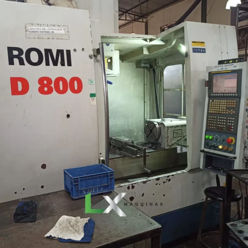 CENTRO DE USINAGEM VERTICAL ROMI D800 COM 4º EIXO - ANO 2010 (2)