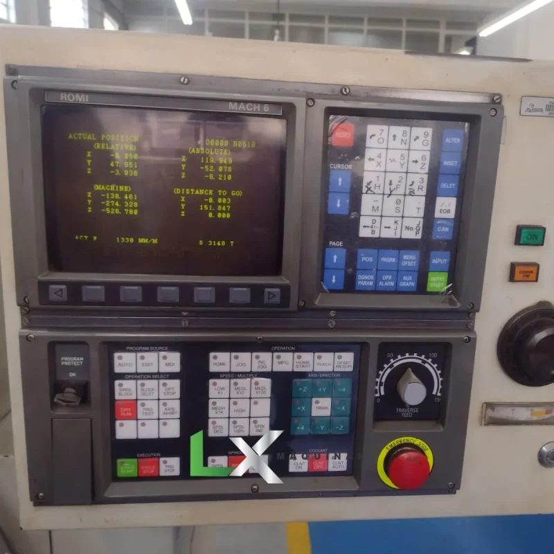 CENTRO DE USINAGEM VERTICAL ROMI POLARIS V400 - MACH6 - 1994 (2)