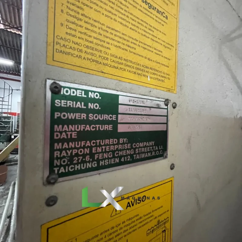 CENTRO DE USINAGEM VERTICAL SINITRON VMC-1000L (5)