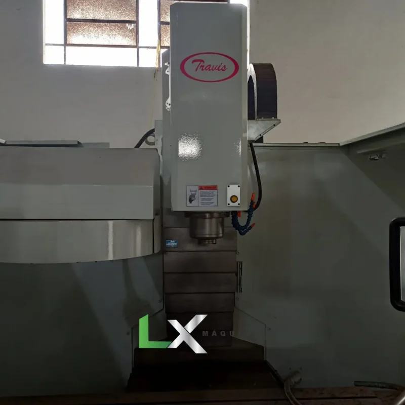 CENTRO DE USINAGEM VERTICAL TRAVIS M1500 - ANO 2007 - REFORMADA (1)