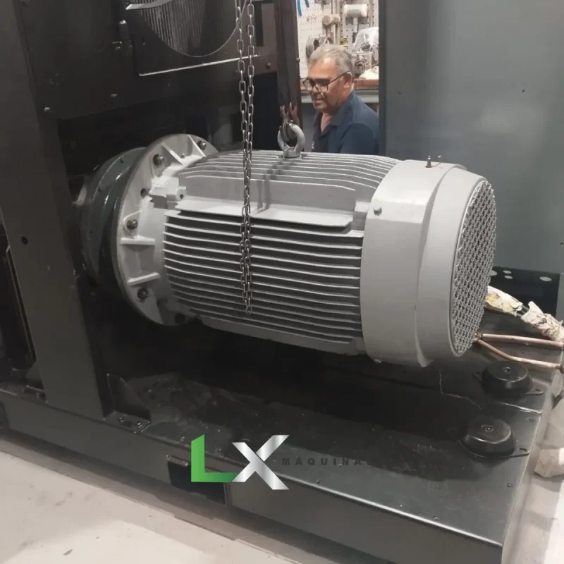 COMPRESSOR PARAFUSO ATLAS COPCO GA 110 (2)_11zon