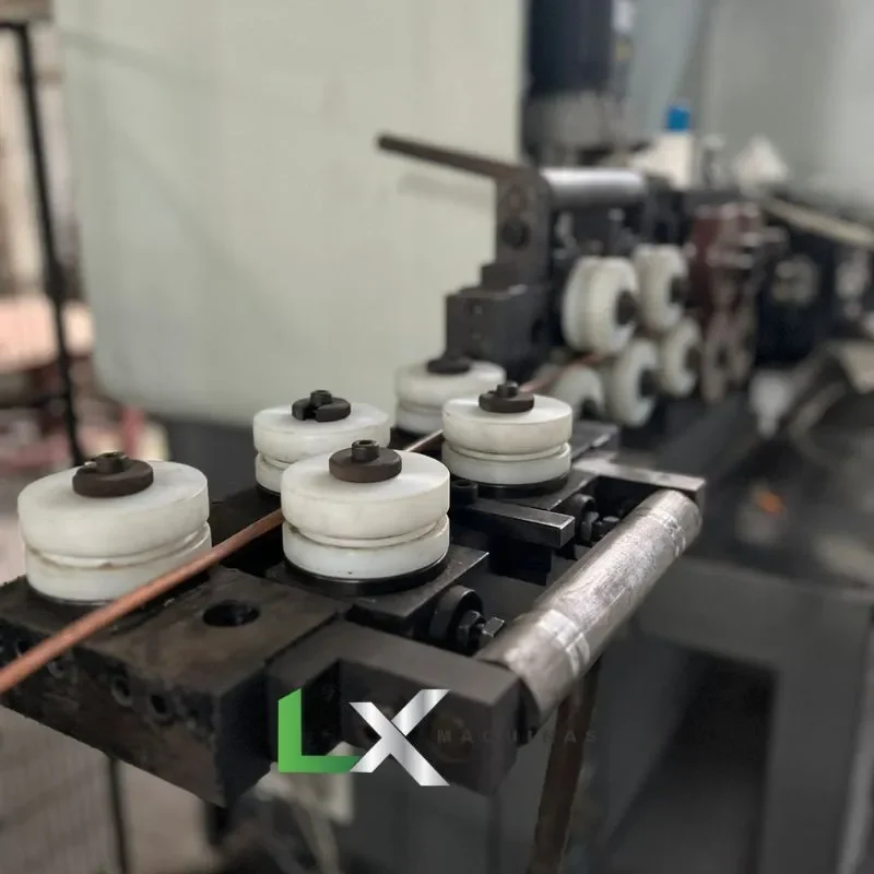 CURVADORA DE TUBOS CNC BLM 4-RUNNER 2015 - SEMI NOVA (1)