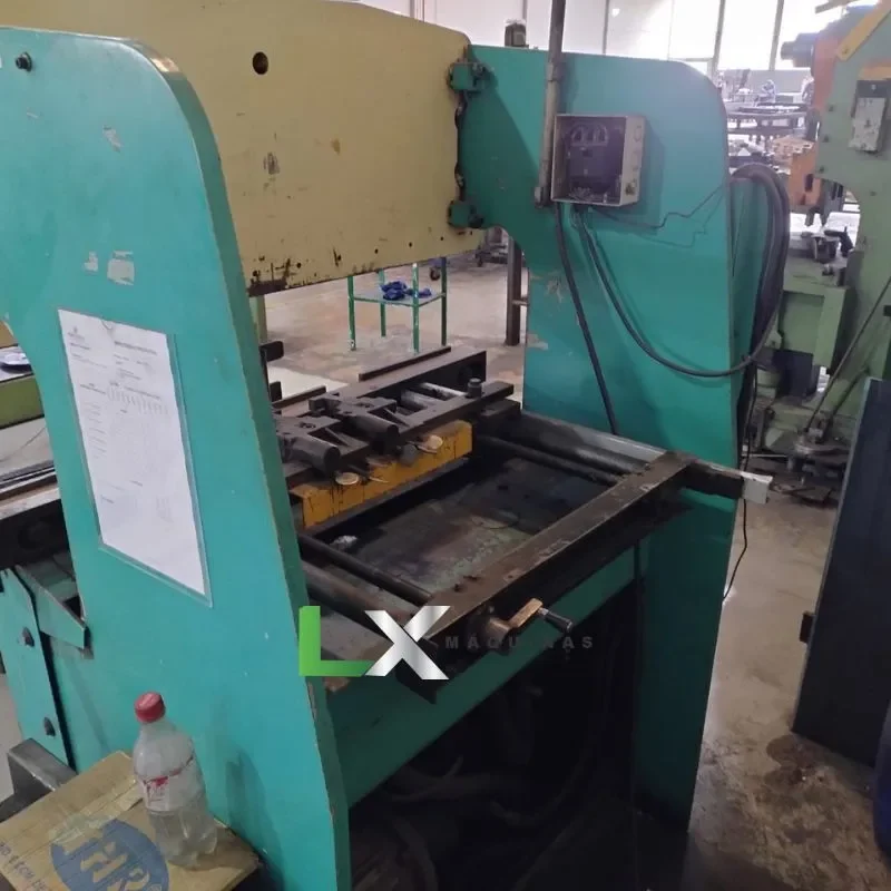 DOBRADEIRA HIDRÁULICA PROMECAM ASAMA RG2512 (1)