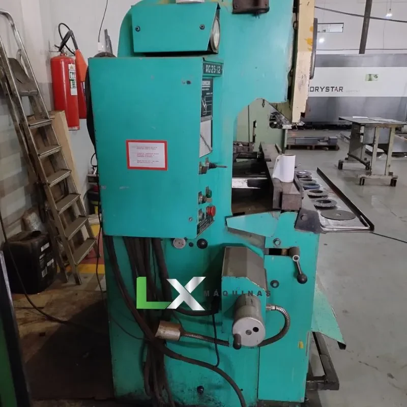 DOBRADEIRA HIDRÁULICA PROMECAM ASAMA RG2512 (3)