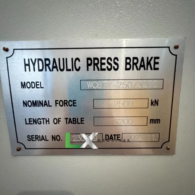 DOBRADEIRA HIDRÁULICA WC67Y - 250 X 3200 (9)