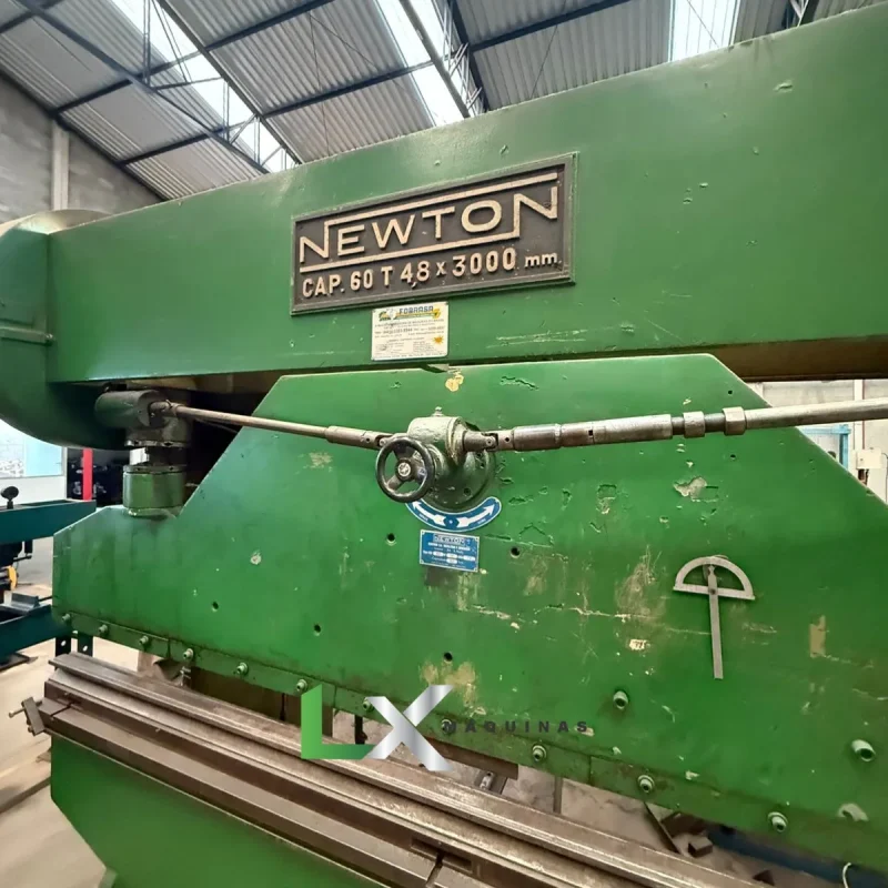 DOBRADEIRA NEWTON 4,8 X 3000 MM - 60 TON (6)