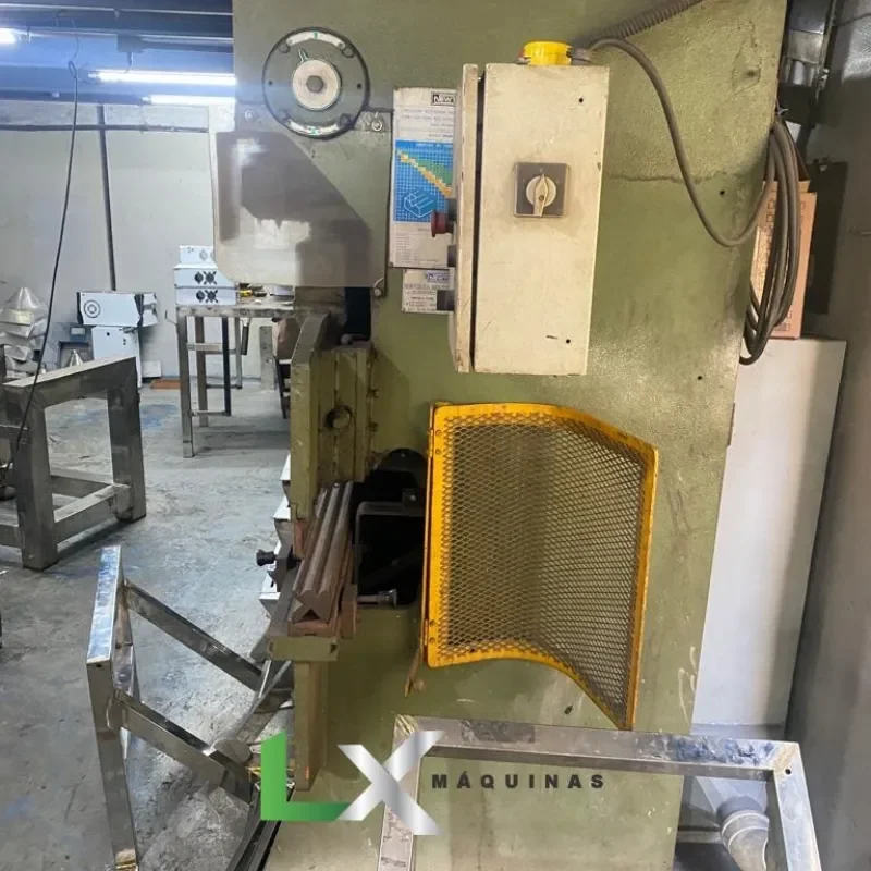 DOBRADEIRA NEWTON PDM 2025 X 2050 MM (4)