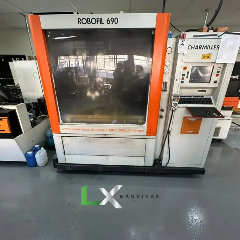ELETROEROSÃO A FIO CNC CHARMILLES ROBOFIL 690 - ANO 2004 (4)