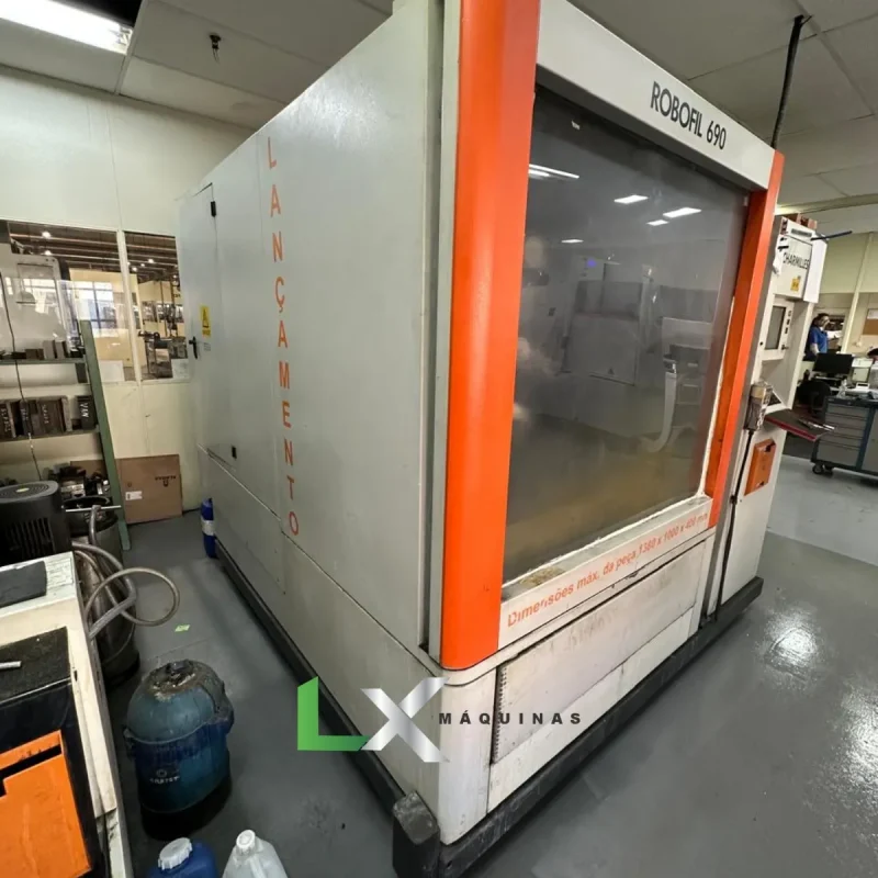 ELETROEROSÃO A FIO CNC CHARMILLES ROBOFIL 690 - ANO 2004 (5)