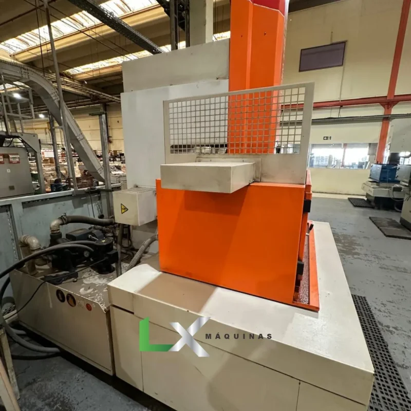 ELETROEROSÃO A PENETRAÇÃO CNC CHARMILLES ROBOFORM 35P - ANO 2006 (4)