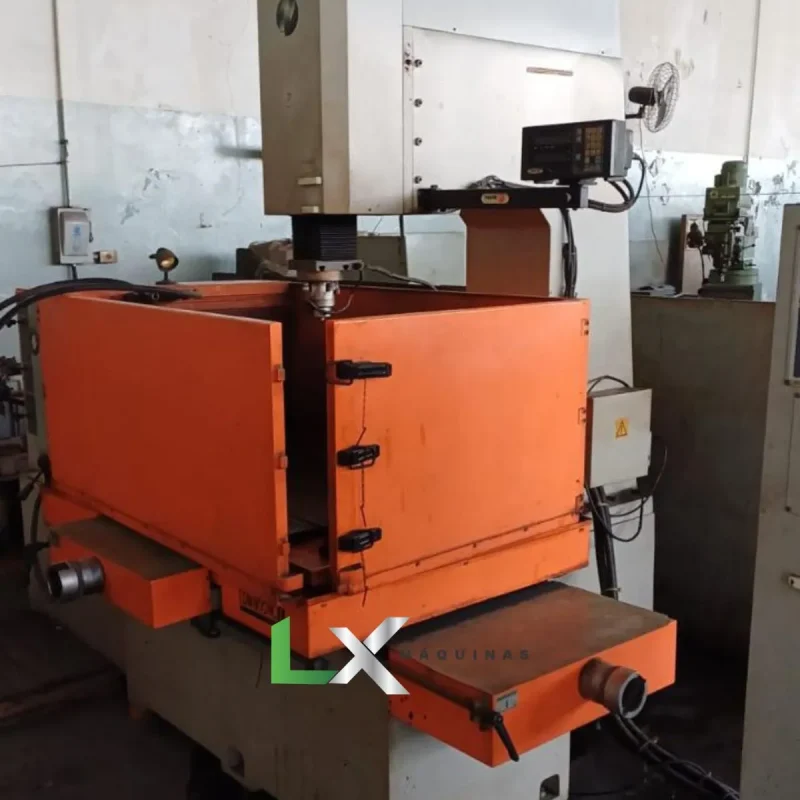 ELETROEROSÃO A PENETRAÇÃO ENGEMAQ EDM 900 NC (2)