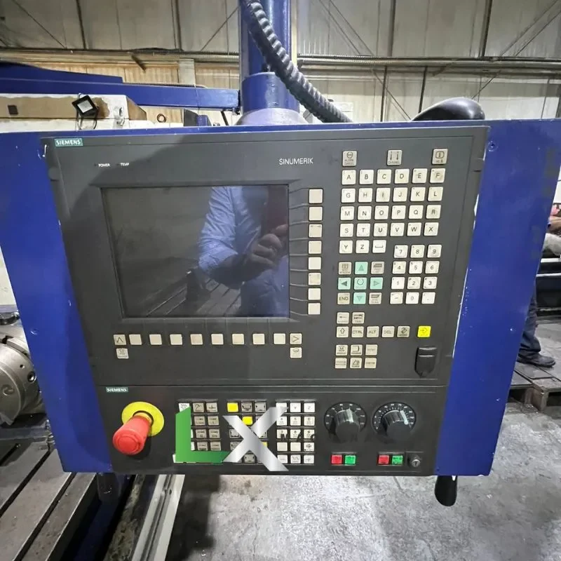 FRESADORA CNC BANCO FIXO WOTAN FZ26L COM 4EIXO - -SIEMENS (4)