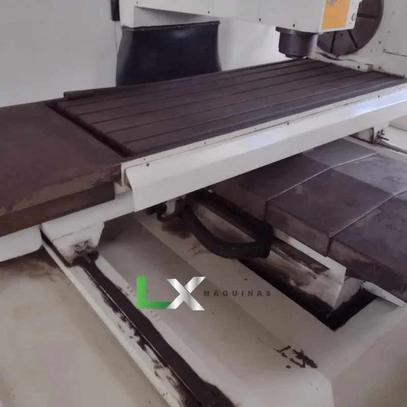 FRESADORA CNC SUNLIKE M8 COM 4 EIXO - FAGOR - 2008 - 2000 MM EM X (1)