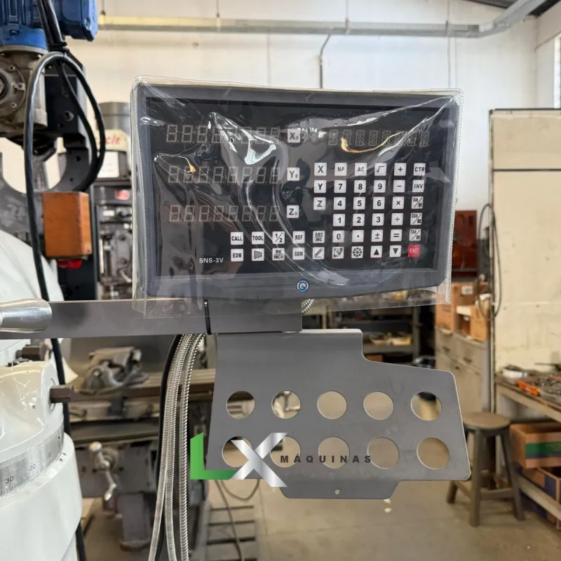 FRESADORA FERRAMENTEIRA CLEVER ISO 30 - COM DIGITAL (2)_11zon