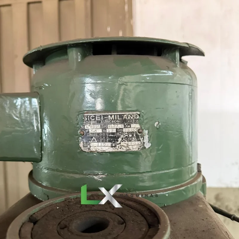 FRESADORA FERRAMENTEIRA INDUMA -ISO 40 - AUTOMÁTICO NOS 3 EIXOS (3)