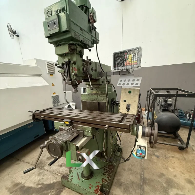 FRESADORA FERRAMENTEIRA ROMI F20 COM INVERSOR DE FREQUÊNCIA (4)