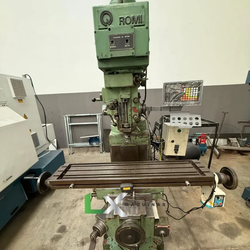 FRESADORA FERRAMENTEIRA ROMI F20 COM INVERSOR DE FREQUÊNCIA (8)